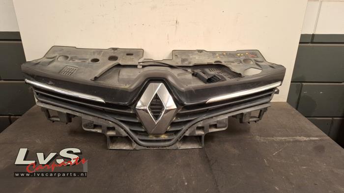 Renault Clio Grille