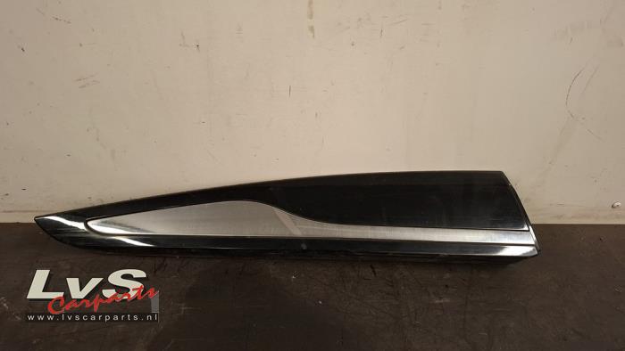 Renault Clio Cadre portière