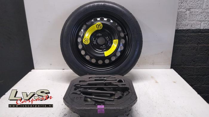 Kia Stonic Krikset + reservewiel