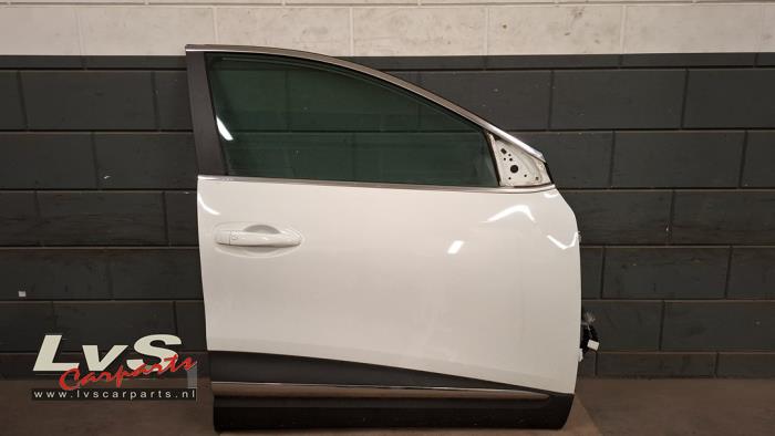 Renault Kadjar Front door 4-door, right