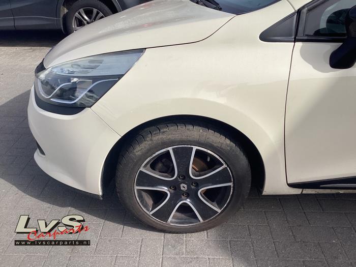 Renault Clio Voorkop compleet