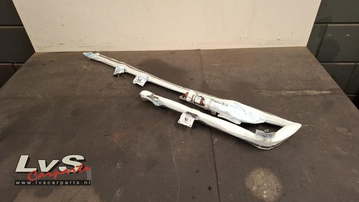 Skoda Fabia Airbag hemel links