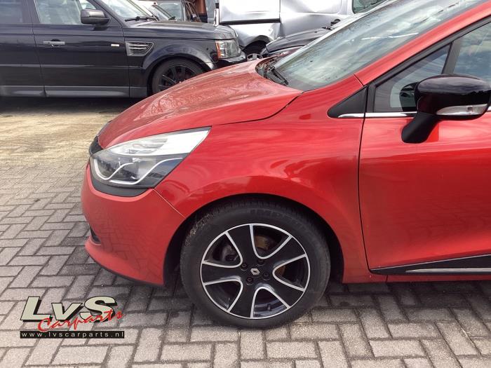 Renault Clio Voorkop compleet