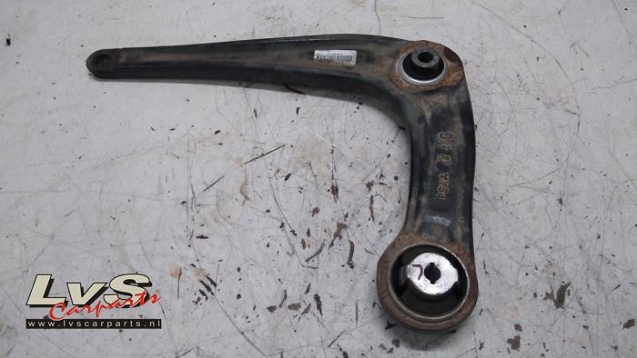 Opel Vivaro Draagarm links-voor