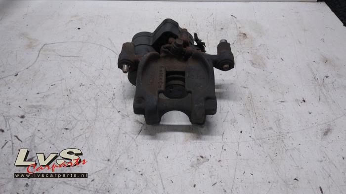 Ford Mondeo Remklauw (Tang) rechts-achter