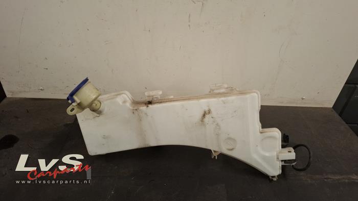 Peugeot 3008 Réservoir lave-glace avant