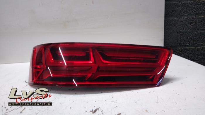 Audi Q7 Achterlicht links
