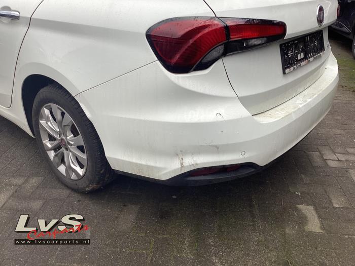 Fiat Tipo Pare-chocs arrière