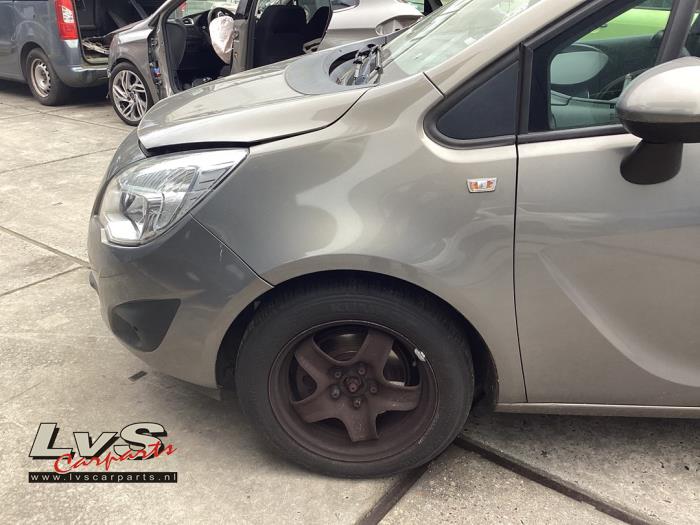 Opel Meriva Aile avant gauche