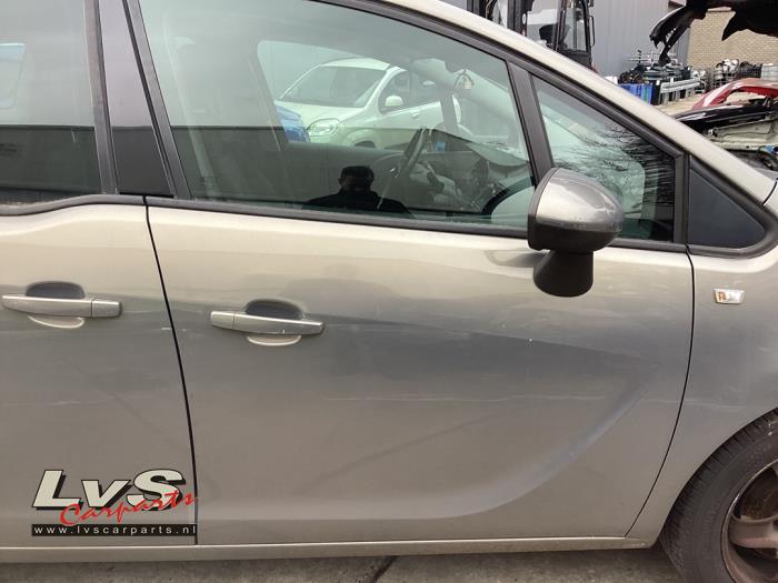 Opel Meriva Portière 4portes avant droite