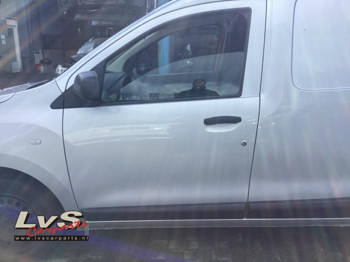 Dacia Dokker Door 2-door, left