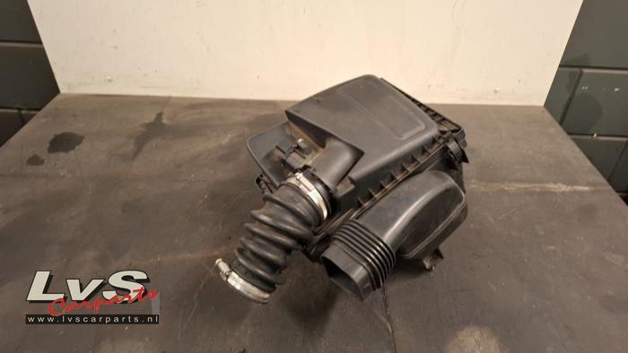 Ford Focus Luftfiltergehäuse