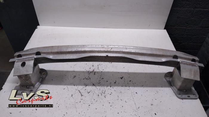 Audi Q7 Cadre pare-chocs arrière