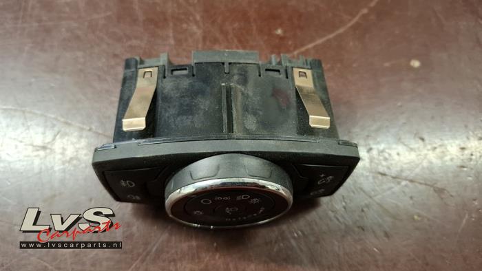 Ford B-Max Light switch