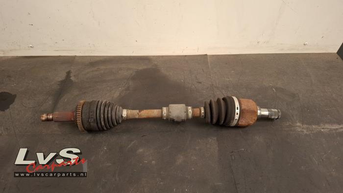 Hyundai Veloster Arbre de transmission avant gauche