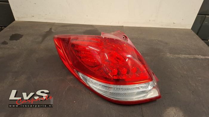 Hyundai Veloster Feu arrière gauche