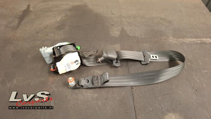 Hyundai Veloster Gordelspanner rechts