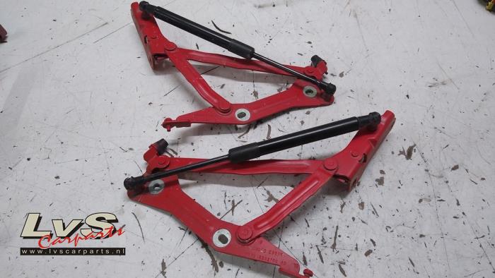 Ford Usa Mustang Tailgate hinge