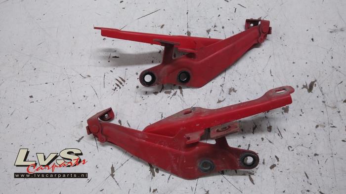 Ford Usa Mustang Bonnet Hinge