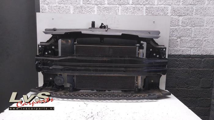 Hyundai IX20 Panneau avant