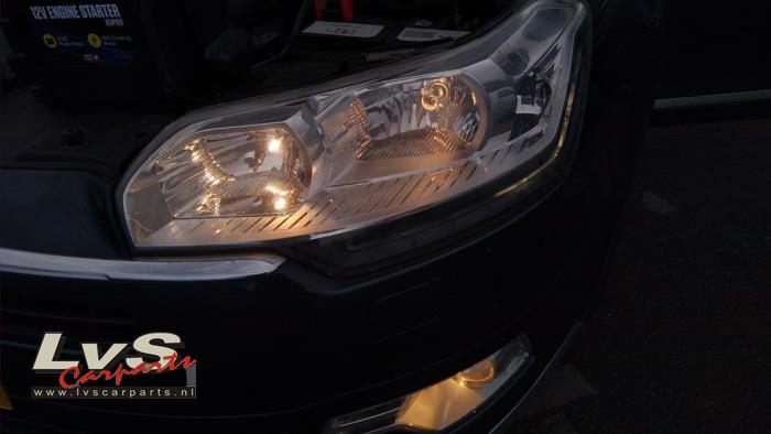 Citroen C5 Koplamp links