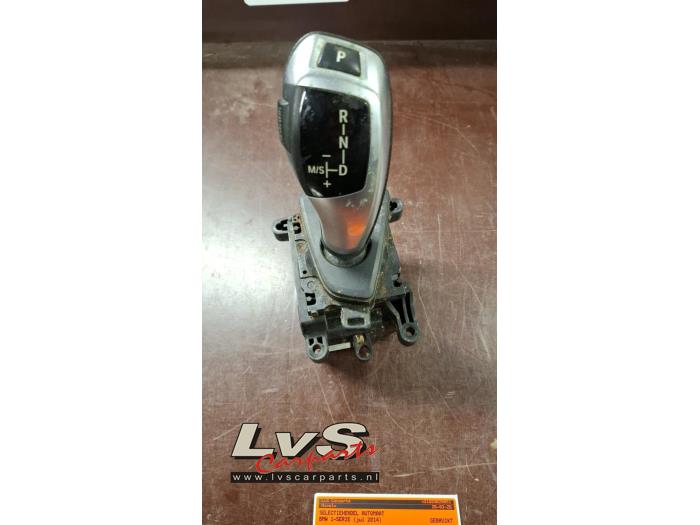 BMW 1-Serie Automatic gear selector