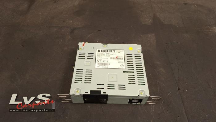 Renault Kadjar Multi-media control unit