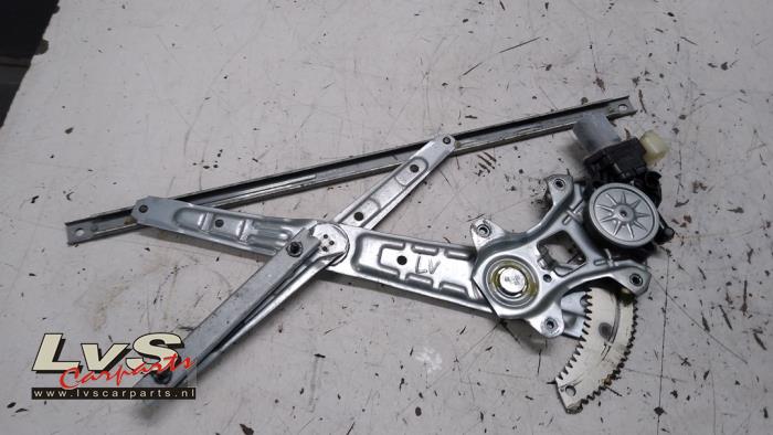 Fiat Fullback Fenstermechanik 4-türig links vorne