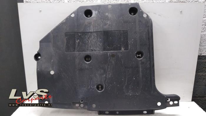 Renault Clio Schutzblech Boden