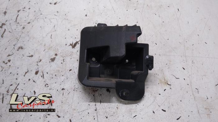 Renault Clio Bumpersteun links-achter