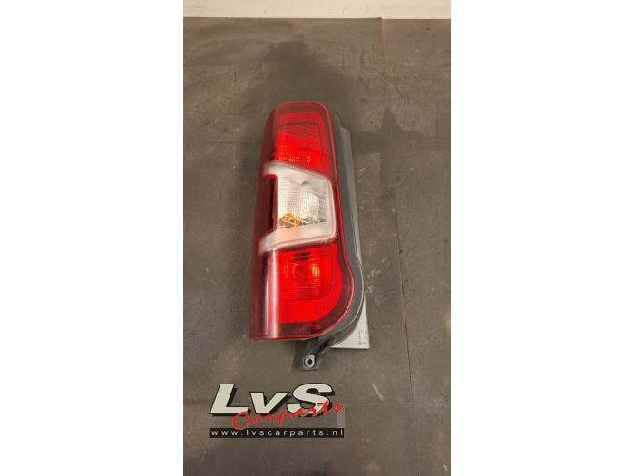 Opel Combo Rücklicht links