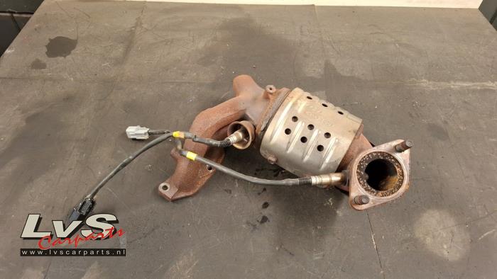 Hyundai I10 Abgaskrümmer + Katalysator