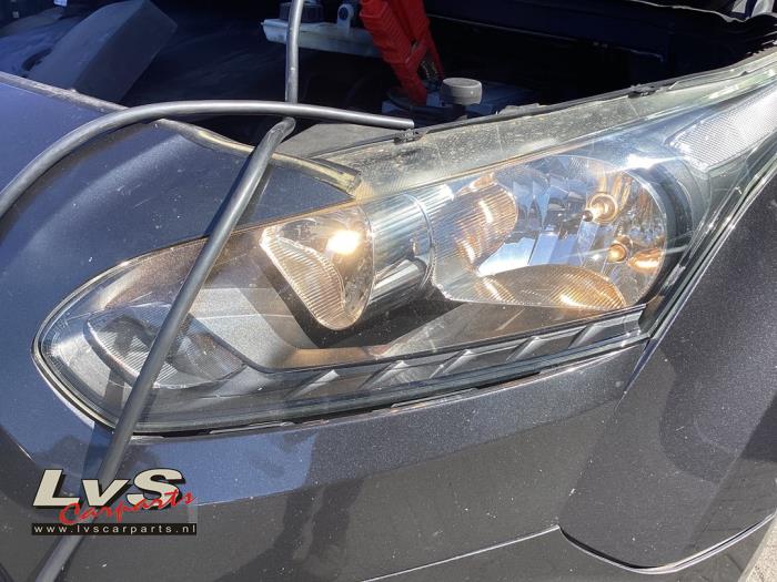 Ford Transit Connect Koplamp links