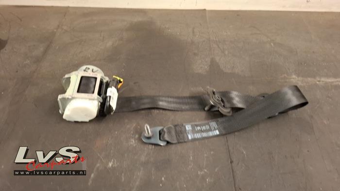 Opel Combo Seatbelt tensioner, right