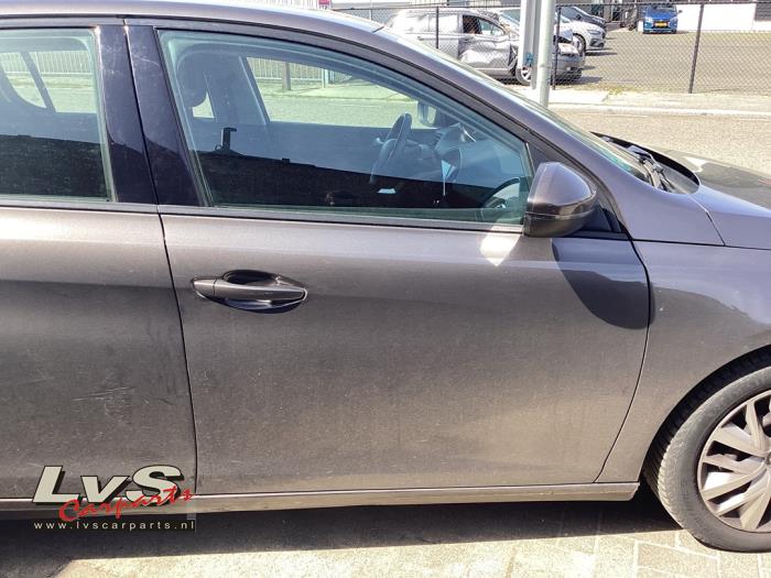Peugeot 308 Front door 4-door, right
