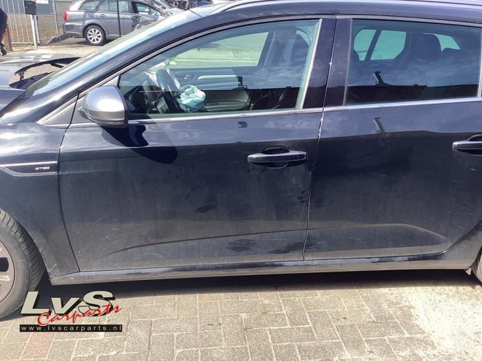 Renault Megane Portière 4portes avant gauche