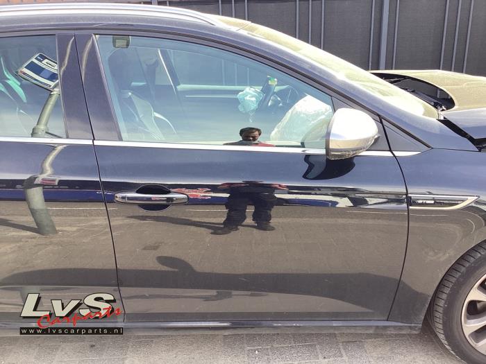 Renault Megane Portière 4portes avant droite