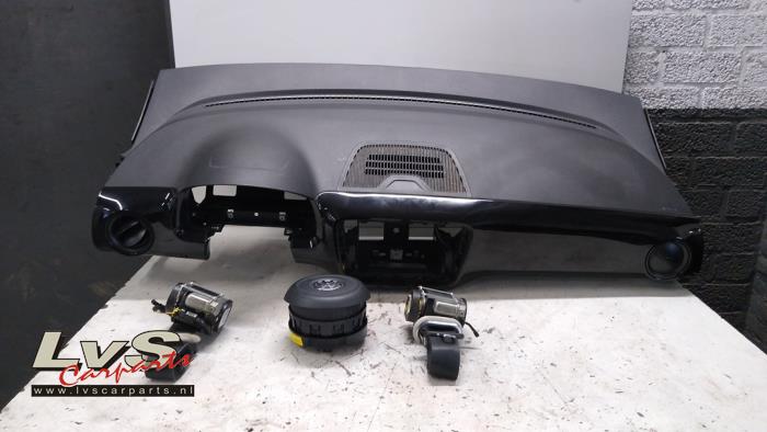 Volkswagen UP Kit airbag + tableau de bord