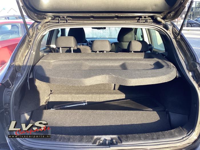 Nissan Qashqai Parcel shelf