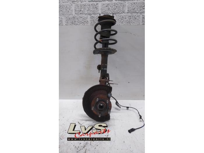 Mitsubishi Outlander Schokdemperpoot rechts-voor