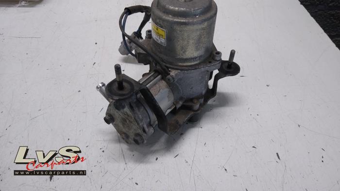 Mitsubishi Outlander Vacuumpomp Rembekrachtiging