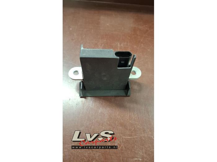 Volkswagen Polo Mécanique de verrouillage hayon