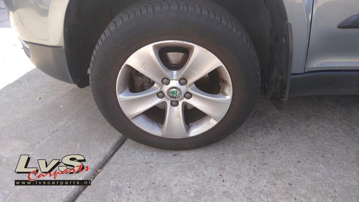 Skoda Yeti Kit jantes + pneumatiques