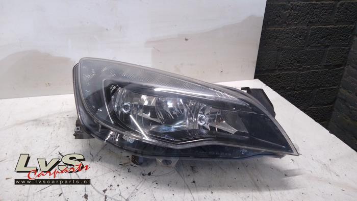 Opel Astra Phare droit