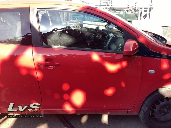 Peugeot 108 Portière 4portes avant droite