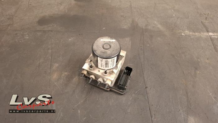 Opel Astra ABS pump