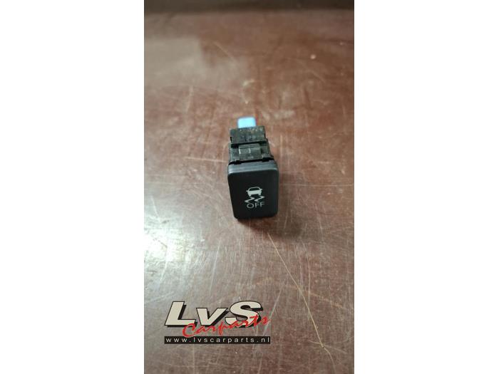 Mitsubishi Outlander Switch