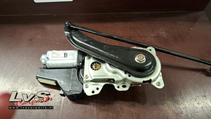 Mitsubishi Outlander Motor for power tailgate closer