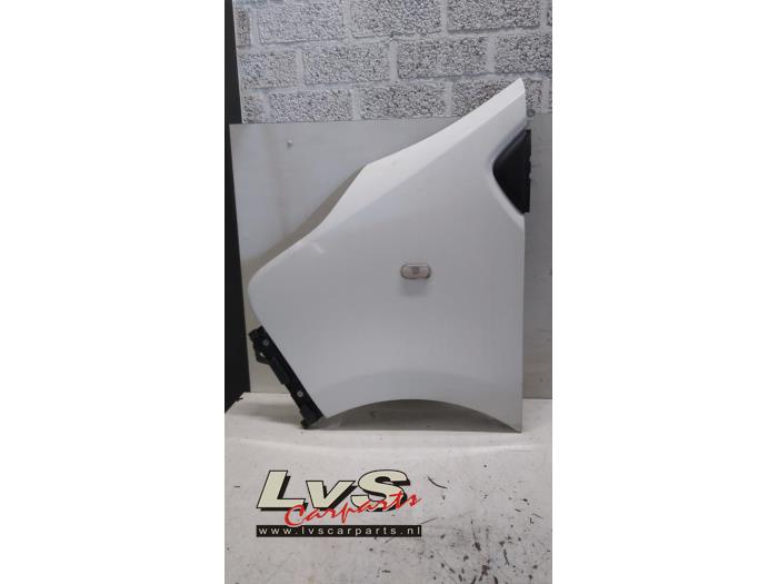 Opel Vivaro Front wing, left