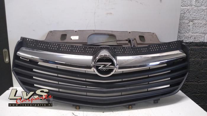 Opel Vivaro Calandre